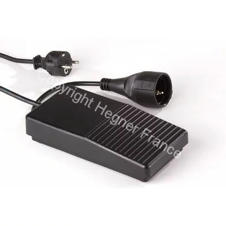 FS - Interrupteur au pied avec prise de terre